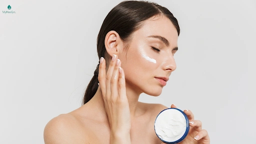 Kem dưỡng giúp nuôi dưỡng làn da căng bóng, mịn màng